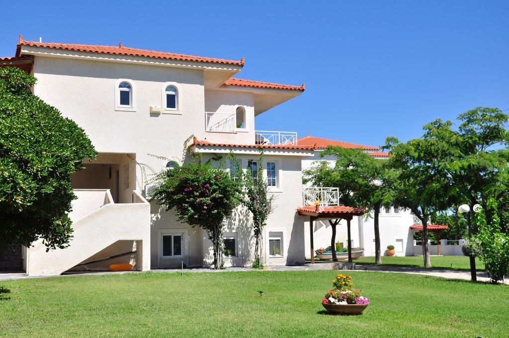 Phoenix Beachside Condos Kokkonion Luaran gambar